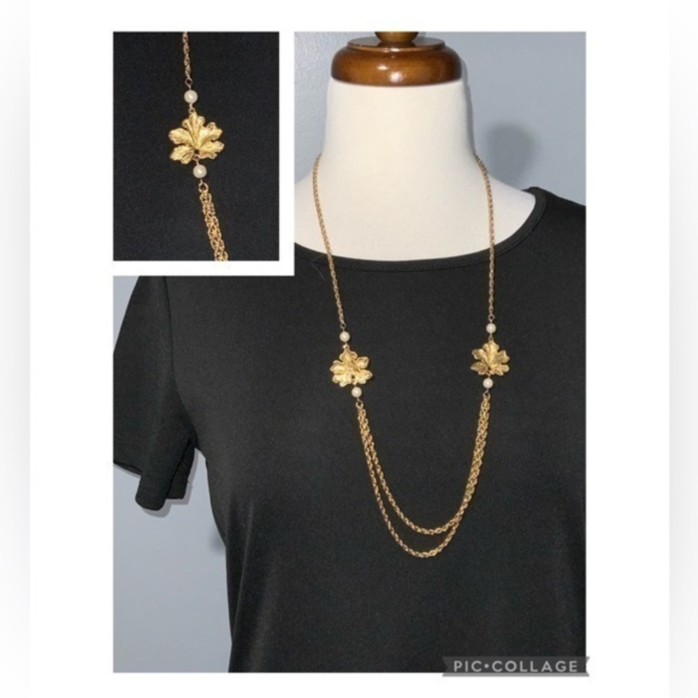 Avon Vintage Retro 1990’s 32” Gold Tone Autumn Leaves Pearl Accents Necklace